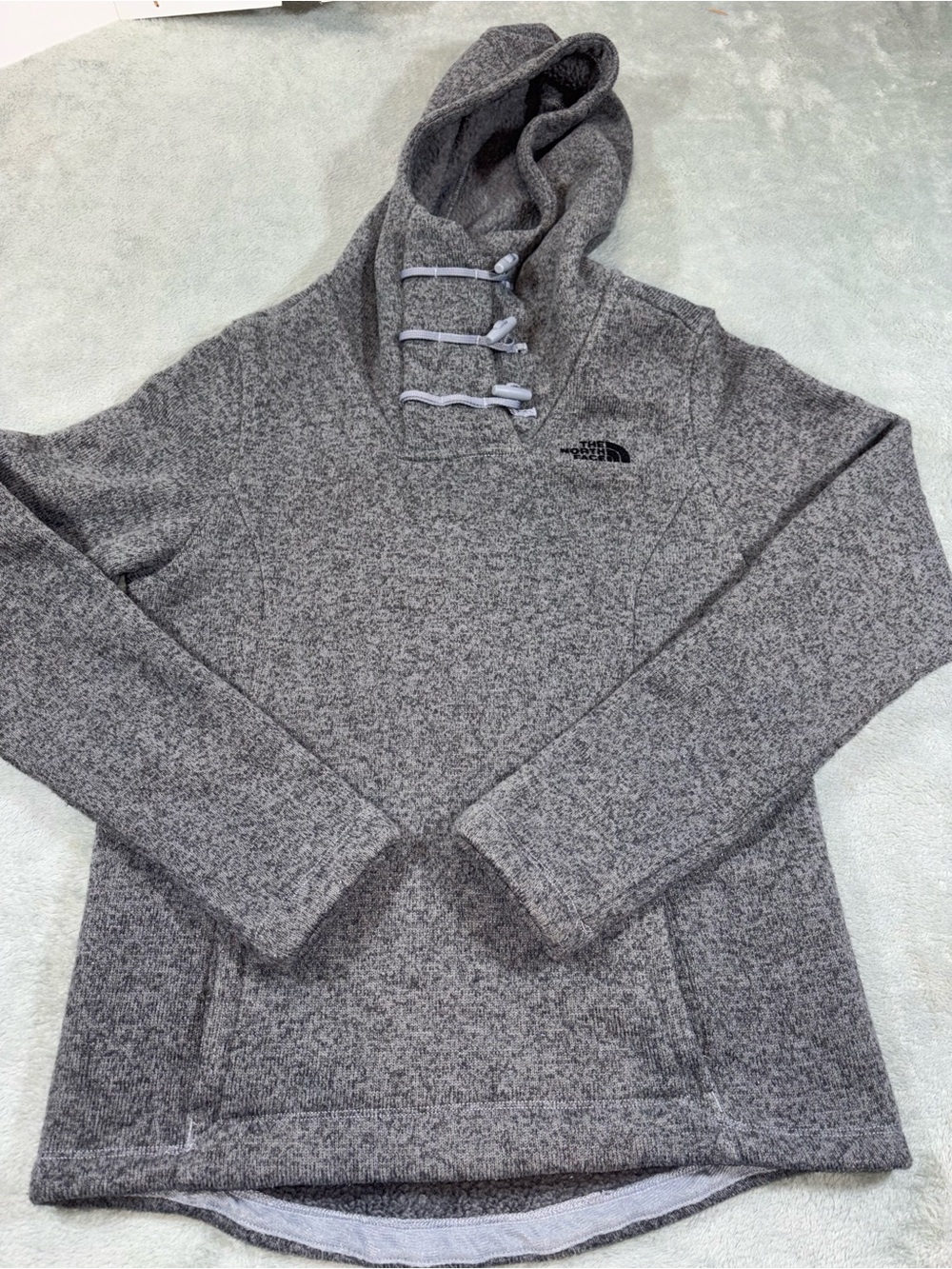 The North Face Crescent Sweater Fleece Hooded Pullover Gray XS
